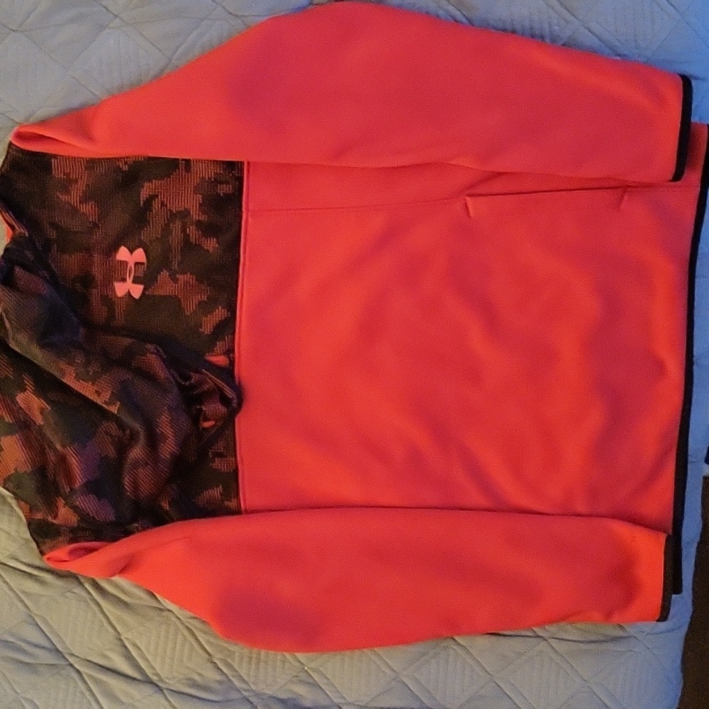 Under Armour Hoodie
